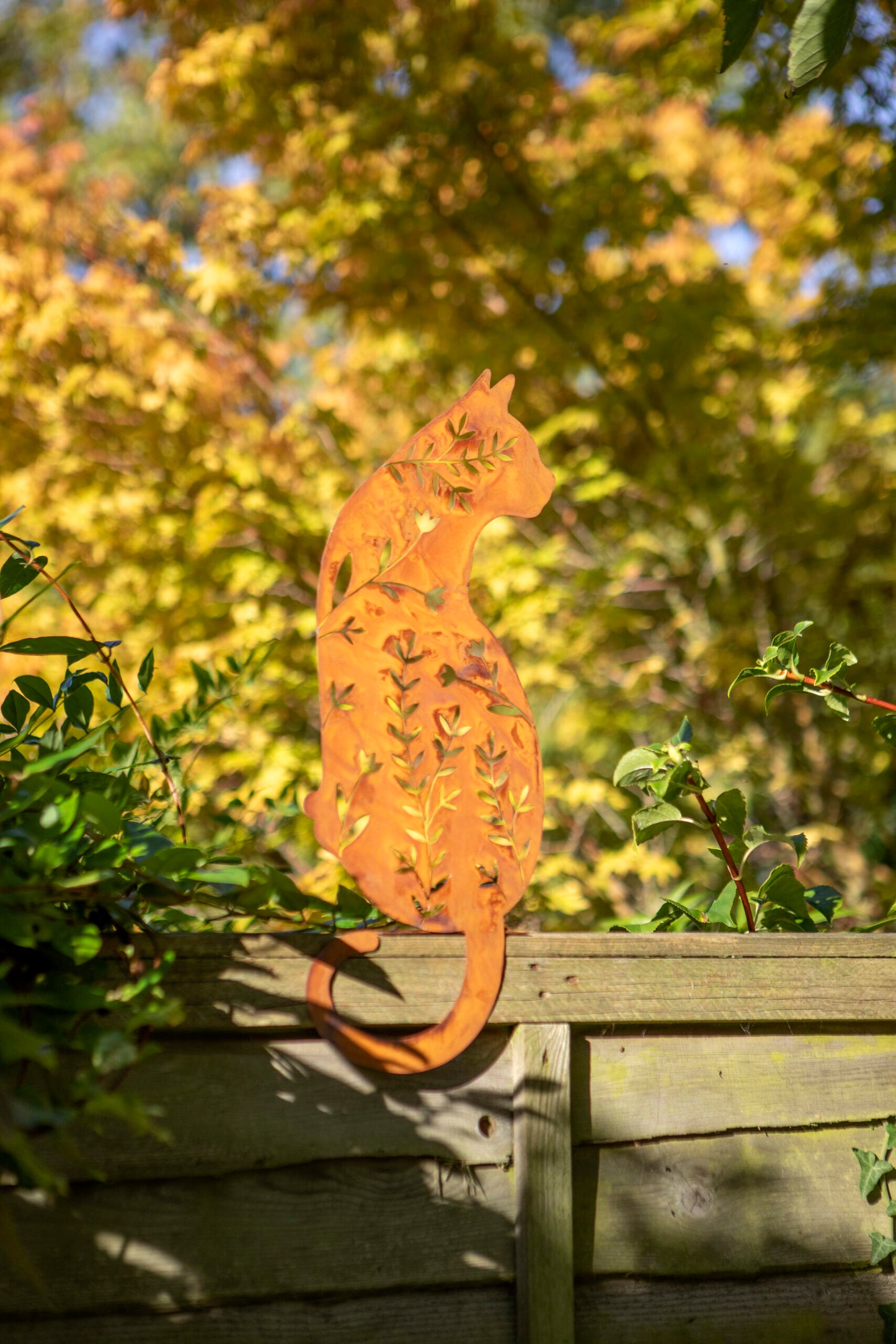 Garden Fence Cat Decoration