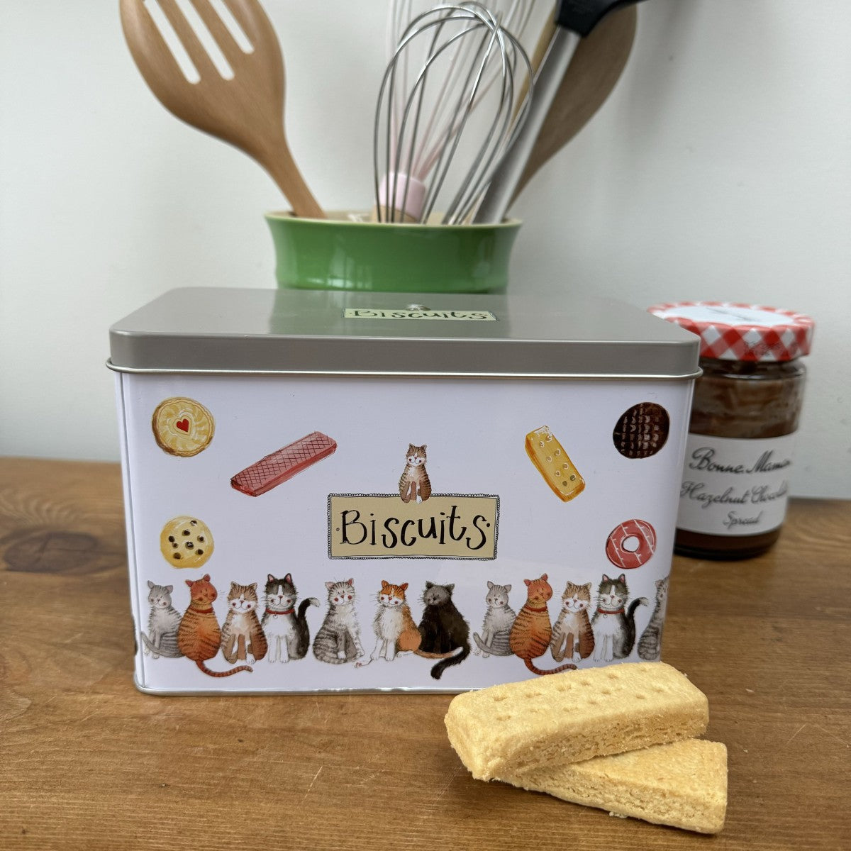 Marvellous Moggies Biscuit Tin